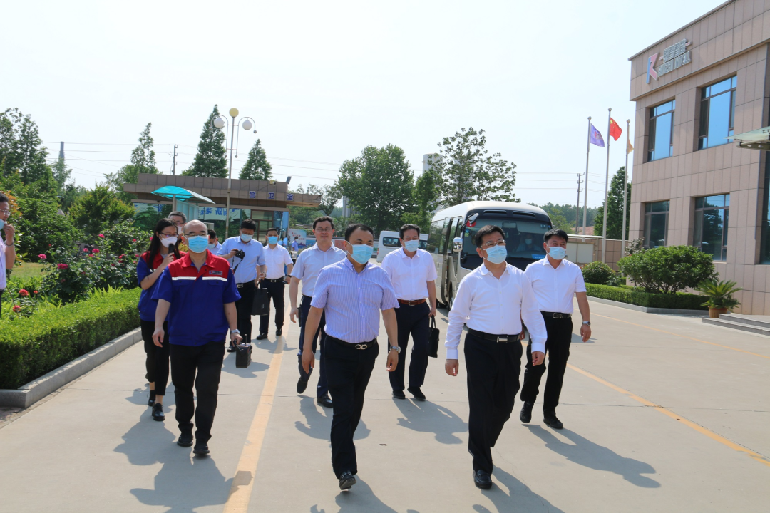 青島市市委常委、政法委書記程德智一行到定點包聯企業銳智智能，實地調研、紓困解難！