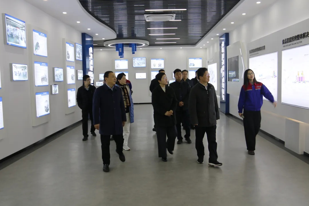 市政協黨組書記、主席孟慶斌一行赴銳智智能開展調研指導工作 市政協黨組書記、主席孟慶斌一行赴銳智智能開展調研指導工作